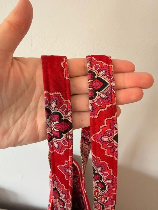 Vera Bradley Frankly Scarlet Tote Bag with Tortoise Shell Toggle - Picture 7 of 8